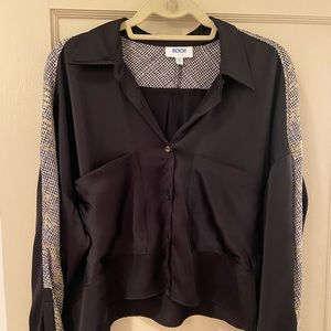 KOCH silk shirt with pattern down the sleeves